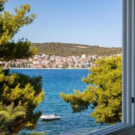 Marcel Mit Meerblick Trogir