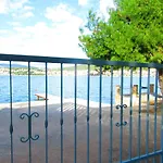 Marcel Mit Meerblick Lägenhet Trogir