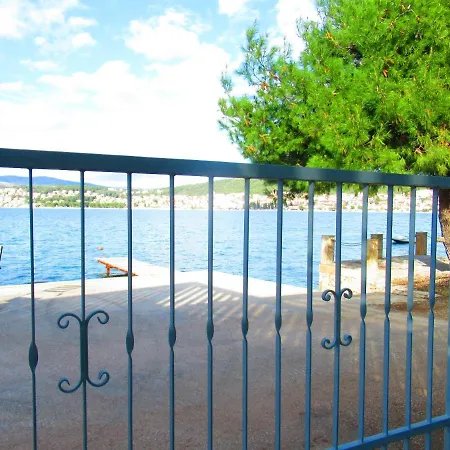 Marcel Mit Meerblick Apartman Trogir