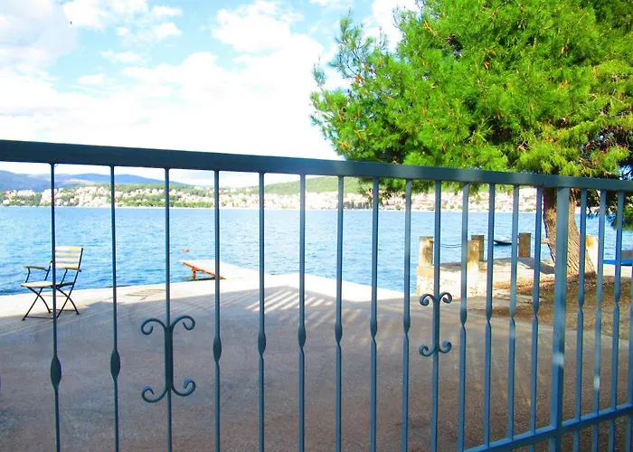 Marcel Mit Meerblick Apartman Trogir