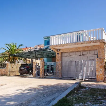 Marcel Mit Meerblick Apartman Trogir