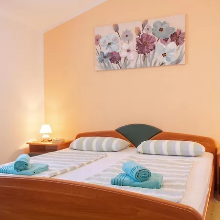 Apartman Marcel Mit Meerblick *