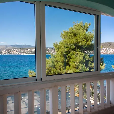 Marcel Mit Meerblick Apartman *